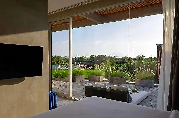 فندق Unit Space Village Tanjungan